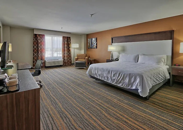 Holiday Inn & Suites Albuquerque-North I-25 By Ihg